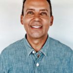 Muito além dos resgates: Paulo Antônio de Azevedo eterniza a coragem, a humanidade e a missão dos guarda-vidas na literatura brasileira